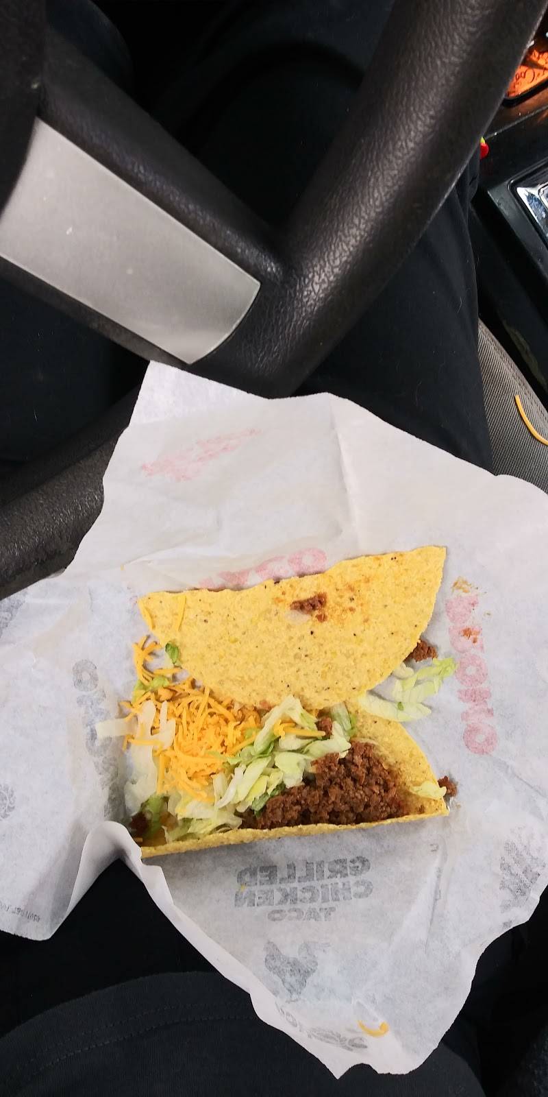 Del Taco | meal takeaway | 3531 Truxel Rd, Sacramento, CA 95834, USA | 9169281971 OR +1 916-928-1971