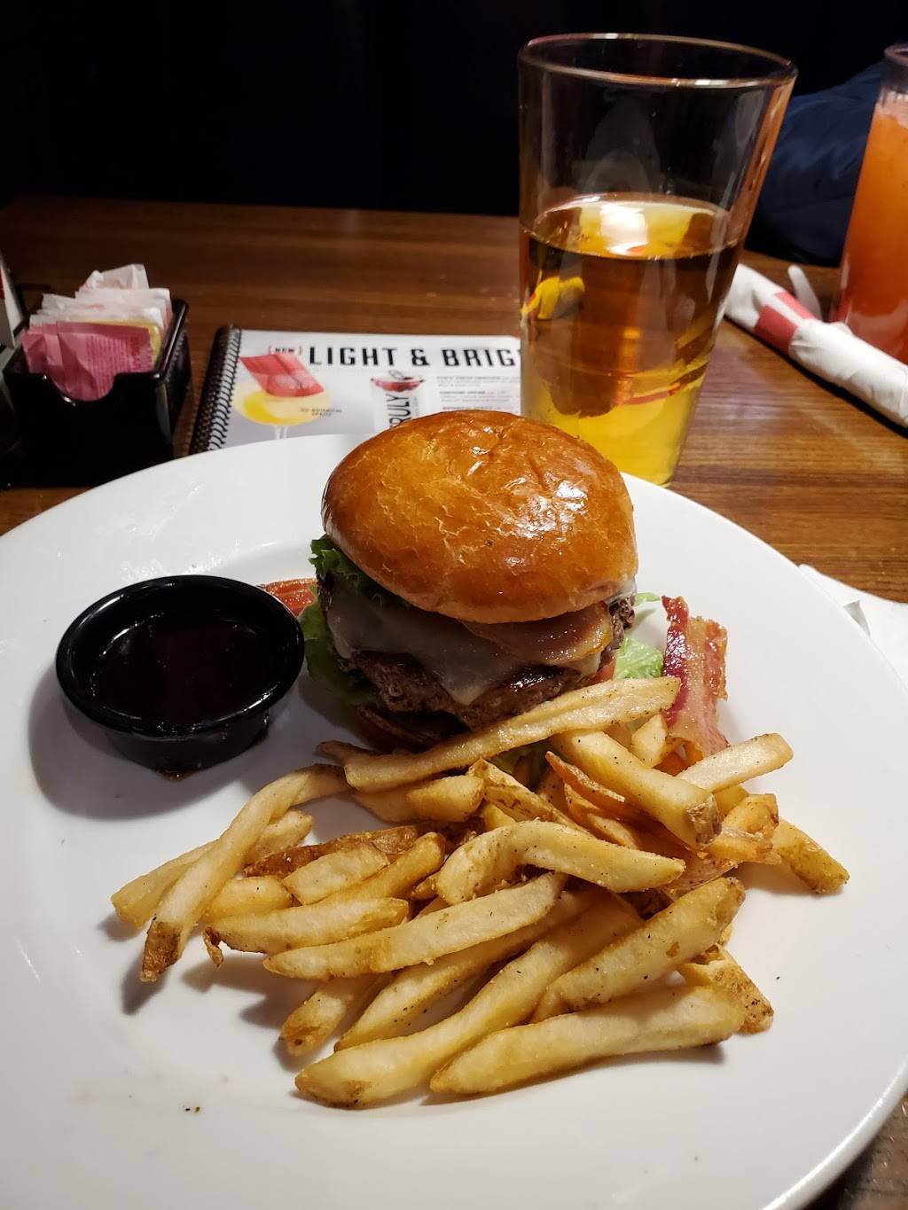 TGI Fridays | restaurant | 5111 Boulder Hwy, Las Vegas, NV 89122, USA | 7024548104 OR +1 702-454-8104