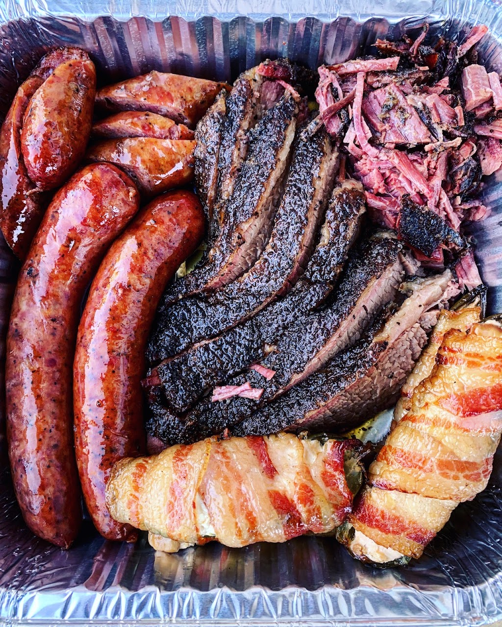 Blues Pit BBQ | restaurant | 6740 San Pedro Ave, San Antonio, TX 78216, USA | 2103256232 OR +1 210-325-6232