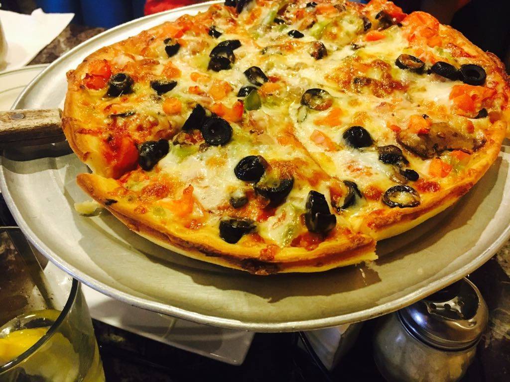 Anzios | restaurant | 12418 N 28th Dr # 1, Phoenix, AZ 85029, USA | 6023751221 OR +1 602-375-1221