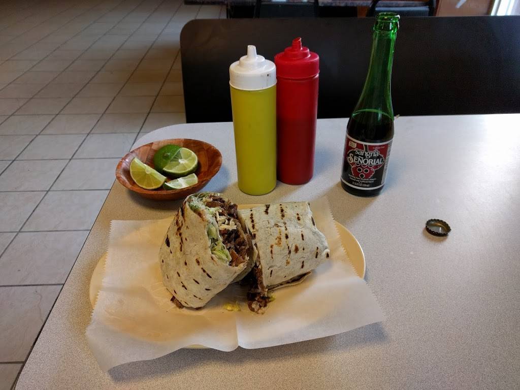 Taqueria La Zacatecana | restaurant | 3024 N California Ave, Chicago, IL 60618, USA | 7732798260 OR +1 773-279-8260