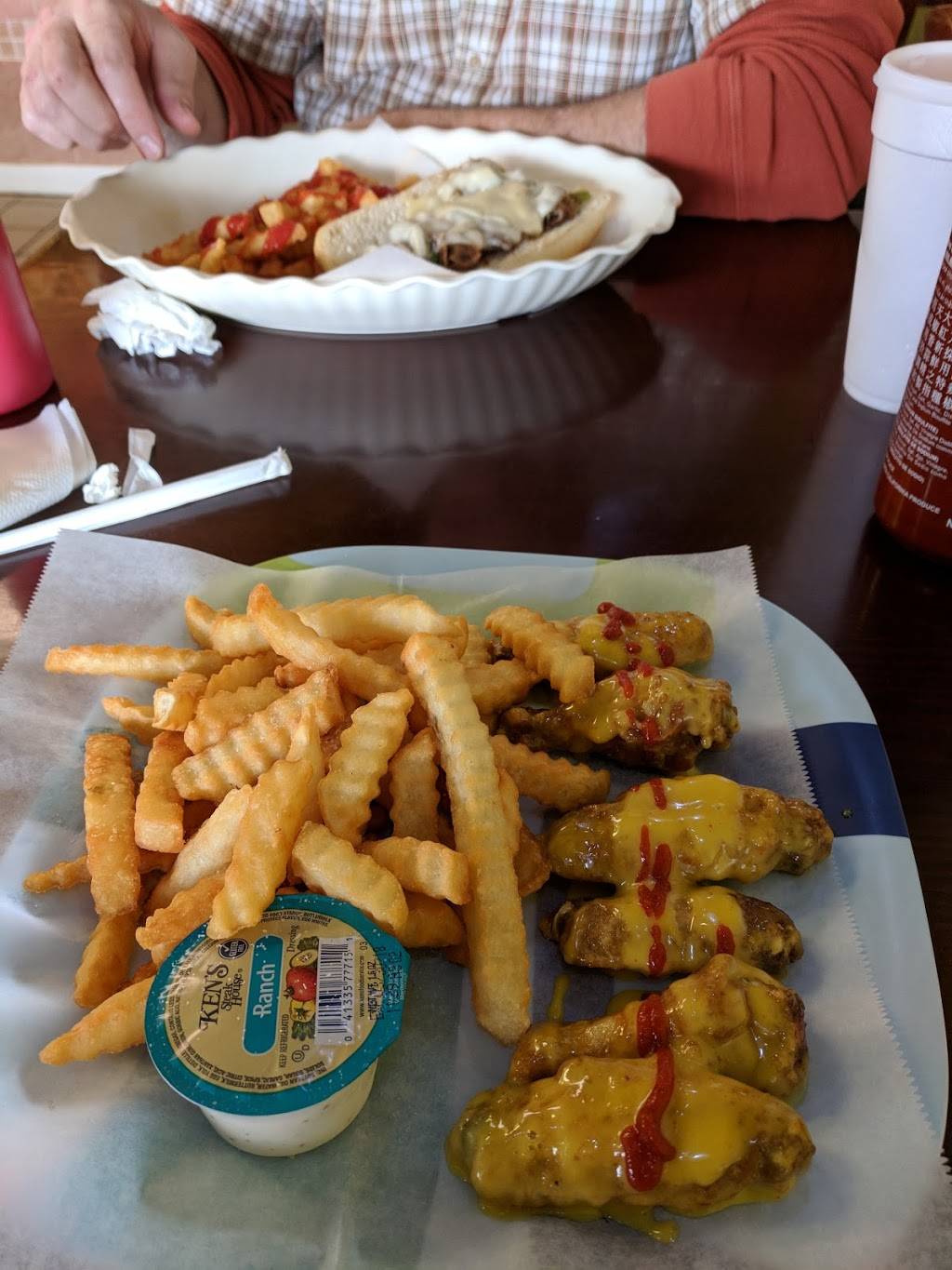 Stop N Go Wings & Deli | restaurant | 1631 Woodruff Rd, Greenville, SC 29607, USA | 8642340673 OR +1 864-234-0673