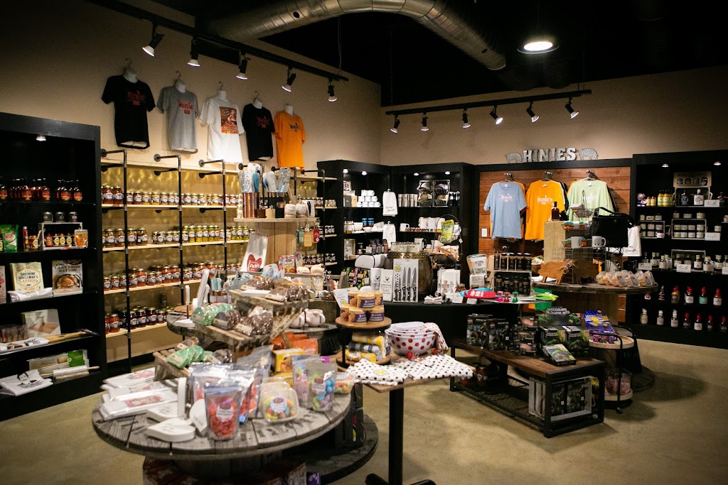 Hinies BBQ | restaurant | 2782 US-43, Lawrenceburg, TN 38464, USA | 9318294227 OR +1 931-829-4227