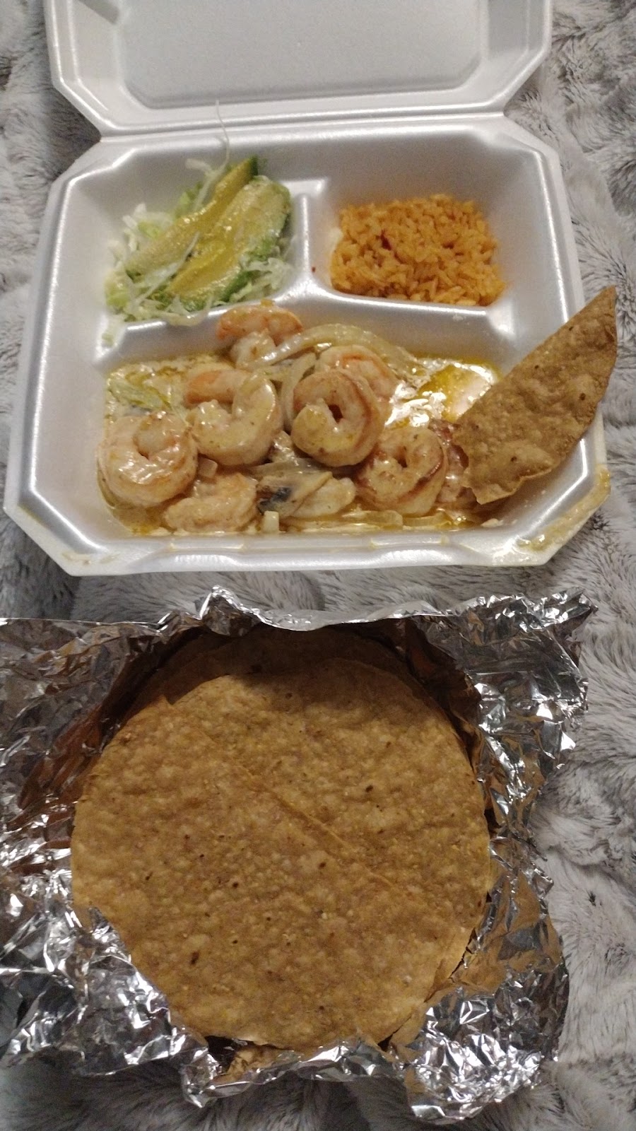 Taqueria Express 9 | restaurant | 670 N Mendenhall Rd, Memphis, TN 38122, USA | 9018301984 OR +1 901-830-1984