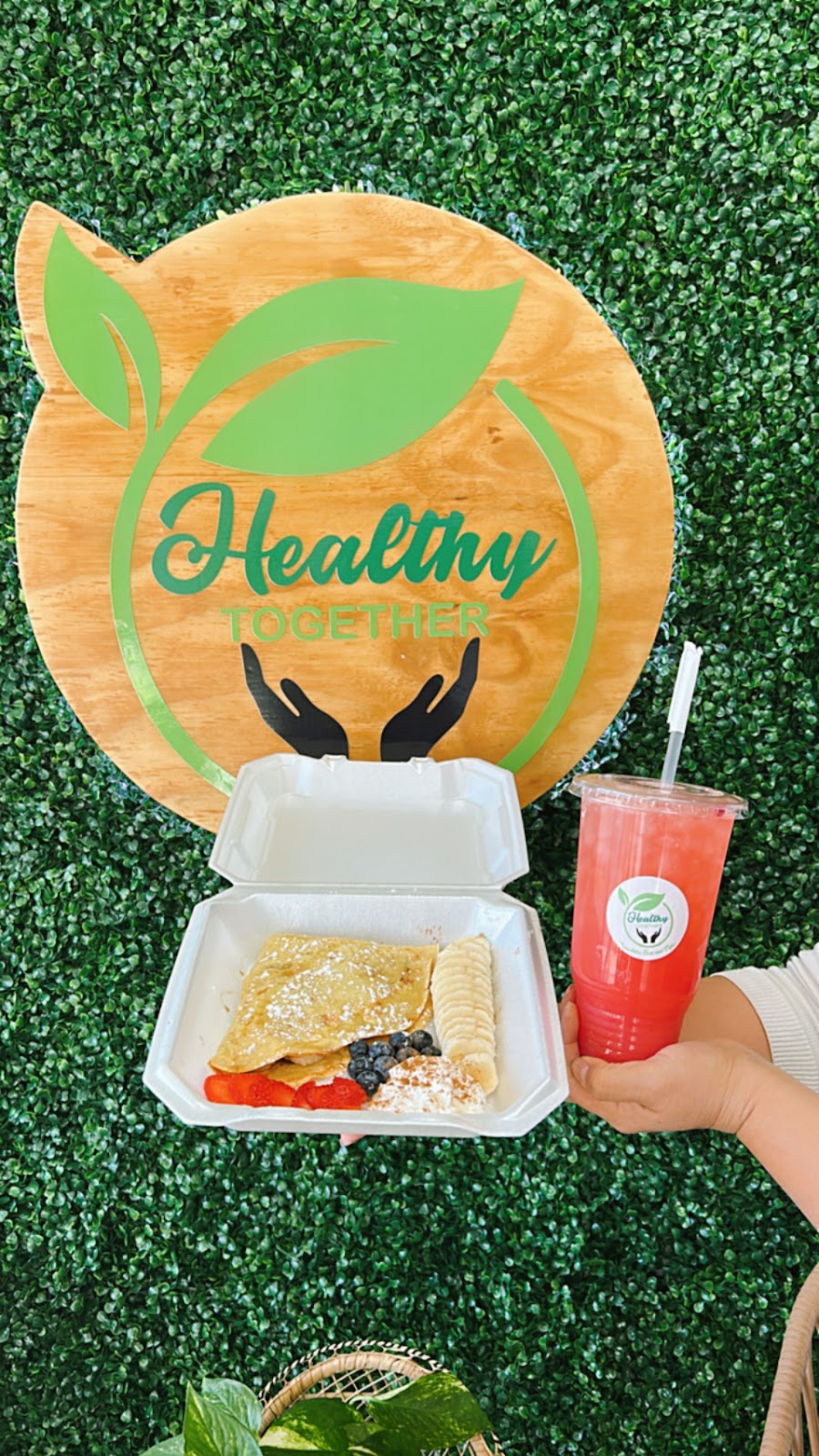 Healthy Together Nutrition Bar | cafe | 1350 E Chicago St #5, Elgin, IL 60120, USA | 2243761203 OR +1 224-376-1203