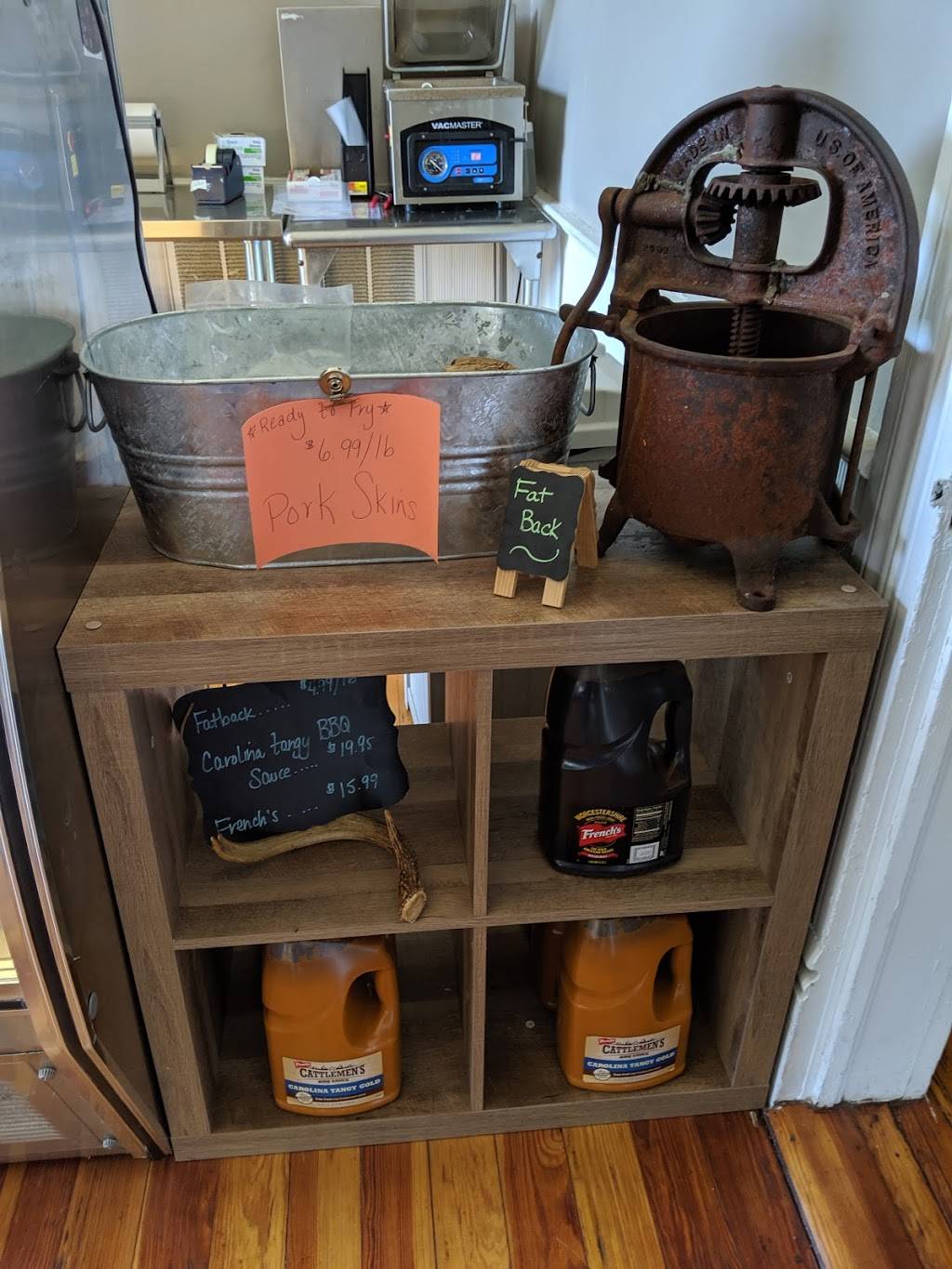 The Lodge Meat Market, Deli and FroYo Bar | restaurant | 302 S Harris St, Sandersville, GA 31082, USA | 4785216050 OR +1 478-521-6050