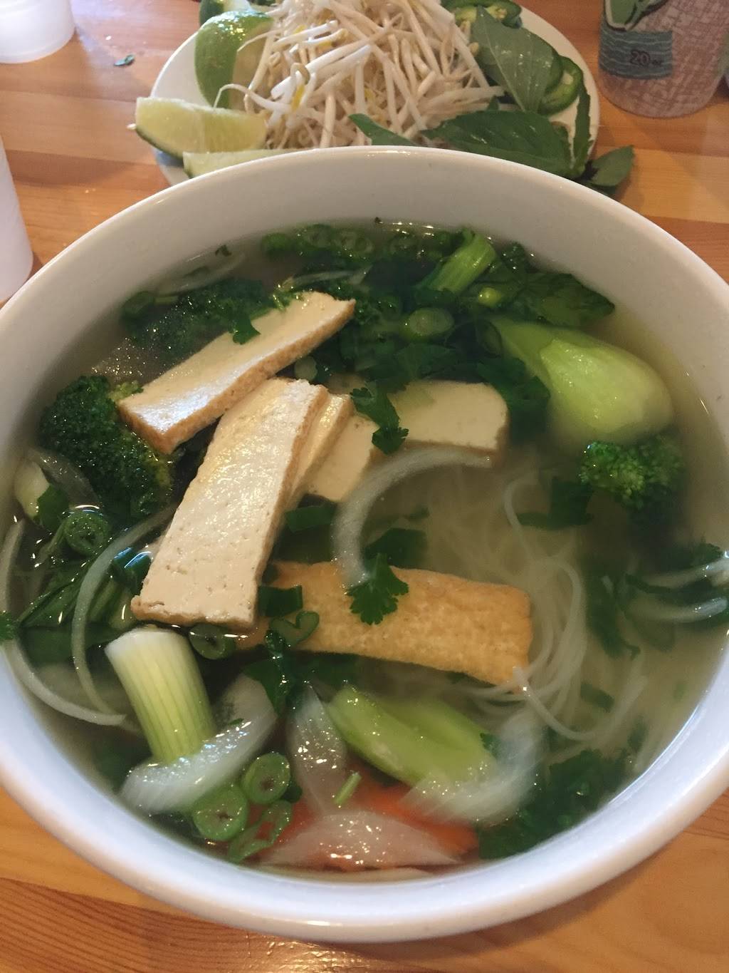 Phở PCH | restaurant | 623 N Pacific Coast Hwy, Redondo Beach, CA 90277, USA | 4242061072 OR +1 424-206-1072