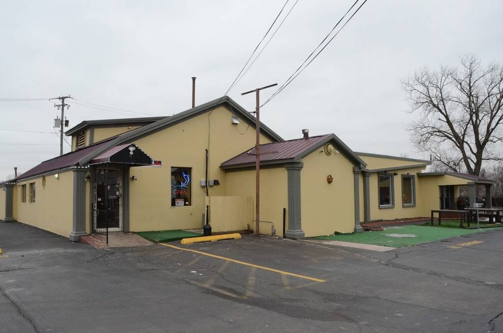 Mai-Quesi | restaurant | 1518 E New York St, Aurora, IL 60505, USA | 6305850720 OR +1 630-585-0720