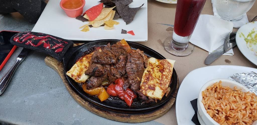 Mojave | restaurant | 22-36 31st St, Astoria, NY 11105, USA | 7185454100 OR +1 718-545-4100