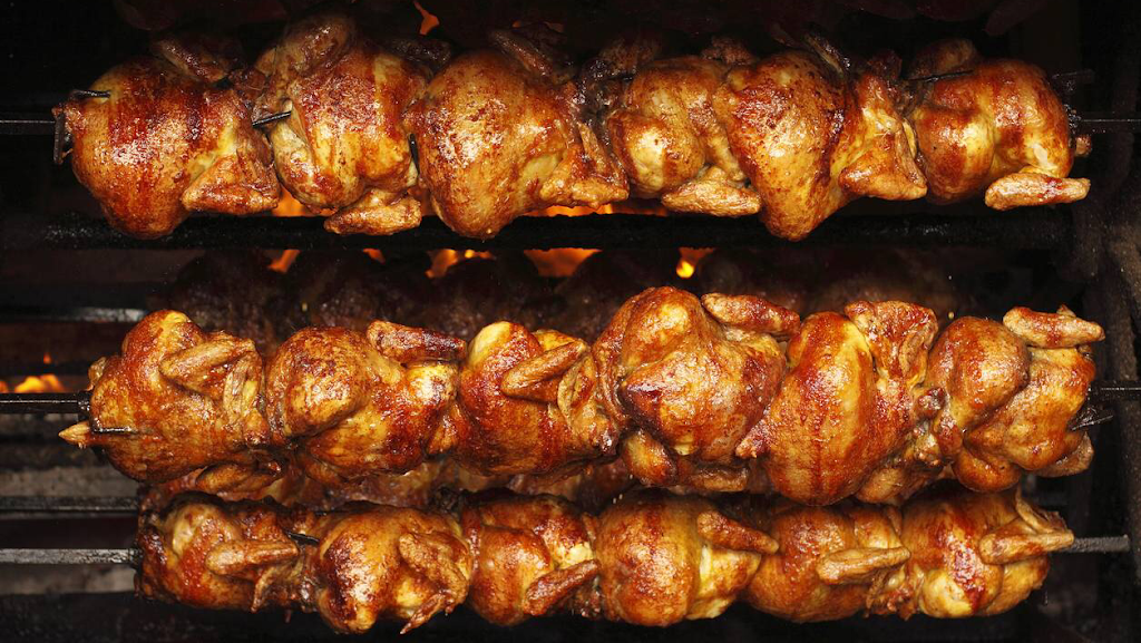 Chirilagua Pollo & Steak | restaurant | 4112 Mt Vernon Ave, Alexandria, VA 22305, USA | 7038379100 OR +1 703-837-9100