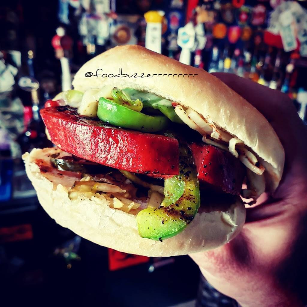 Spike Daileys | restaurant | 18 Central Ave, Dunkirk, NY 14048, USA | 7166729667 OR +1 716-672-9667