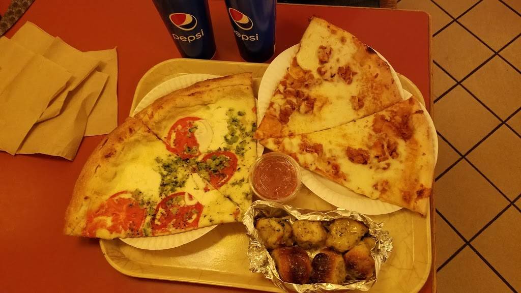 Oakdale Pizza | restaurant | 601-635 Harry L Dr, Johnson City, NY 13790, USA | 6076441111 OR +1 607-644-1111