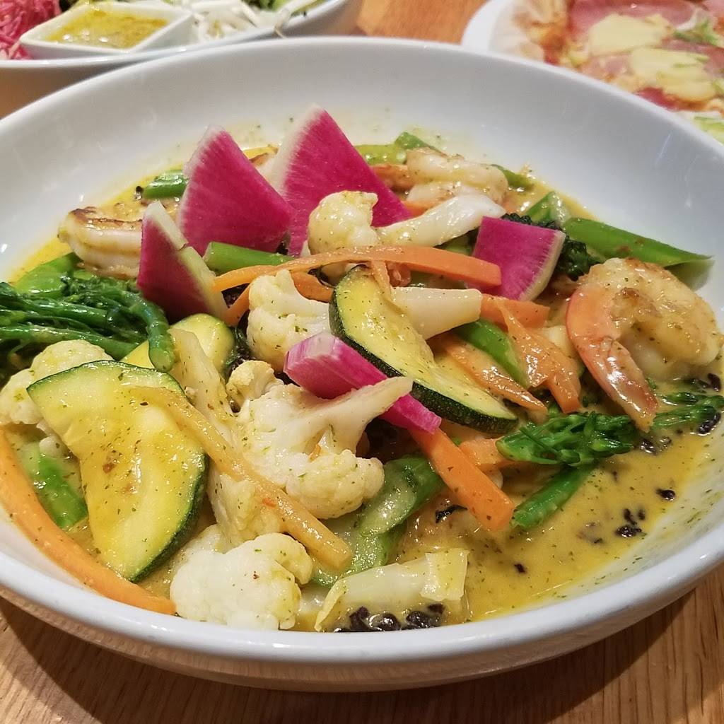 California Pizza Kitchen at Willowbrook | restaurant | 1400 Willowbrook Mall, Spc. 1415 Willowbrook, Wayne, NJ 07470, USA | 9738379501 OR +1 973-837-9501