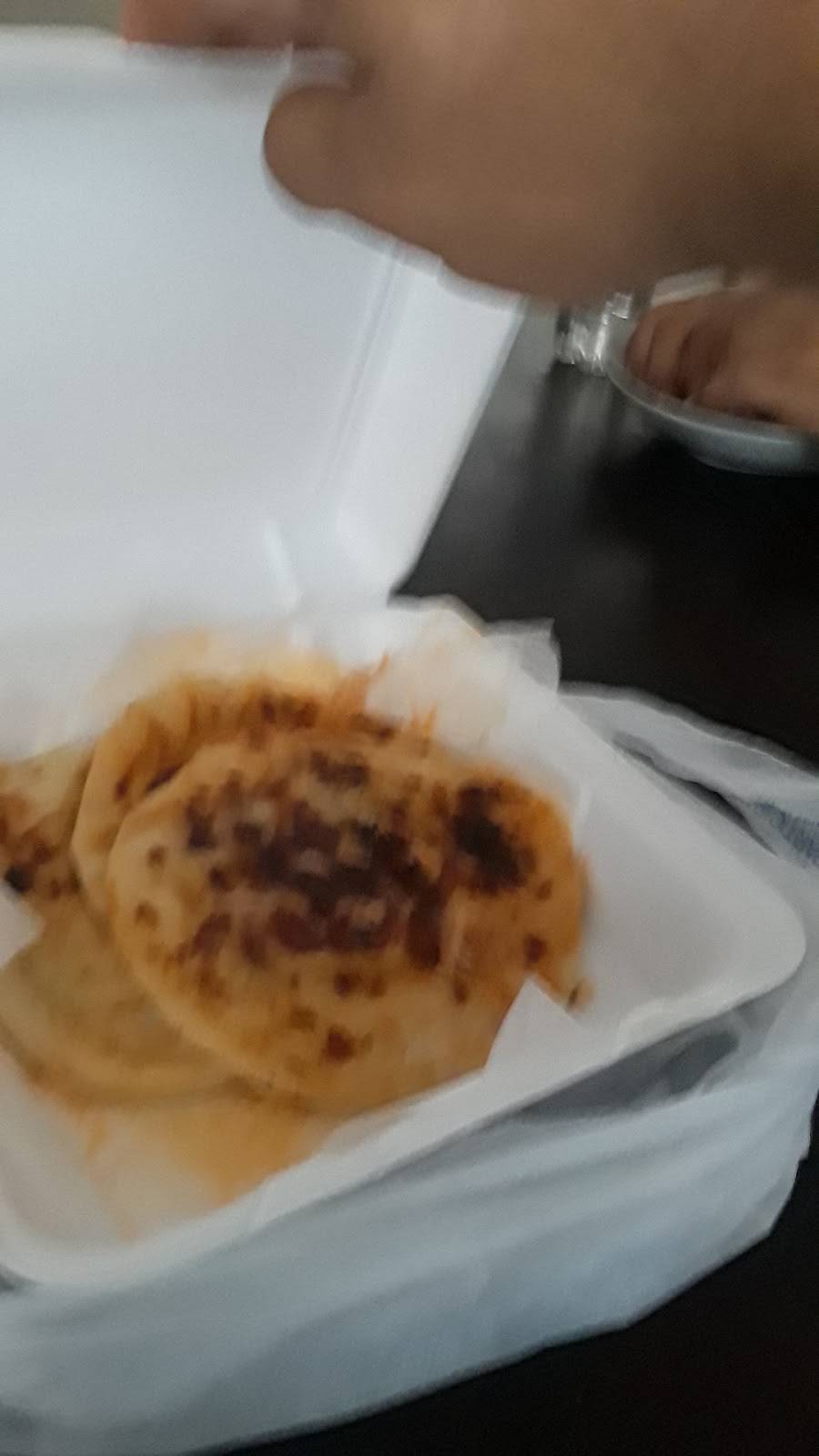 Pupuseria Sabor El Salvador | restaurant | 529 Rosecrans Ave, Compton, CA 90222, USA | 4242212415 OR +1 424-221-2415