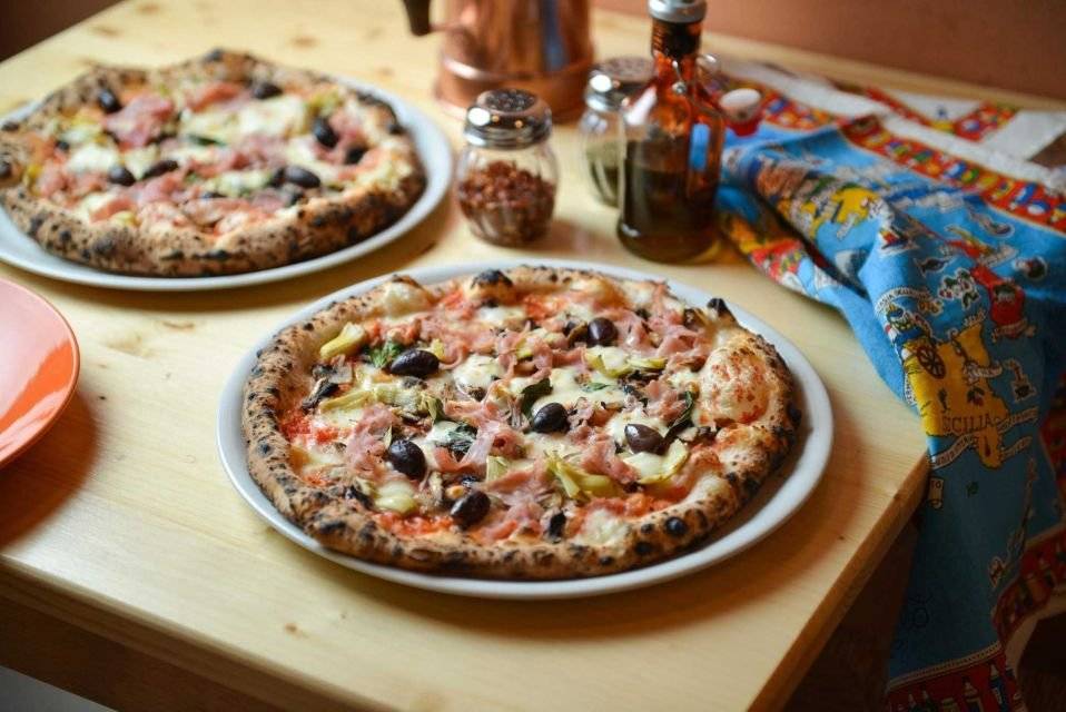 Naples Street Food | restaurant | 2531, 970 Hempstead Turnpike, Franklin Square, NY 11010, USA | 5166734630 OR +1 516-673-4630