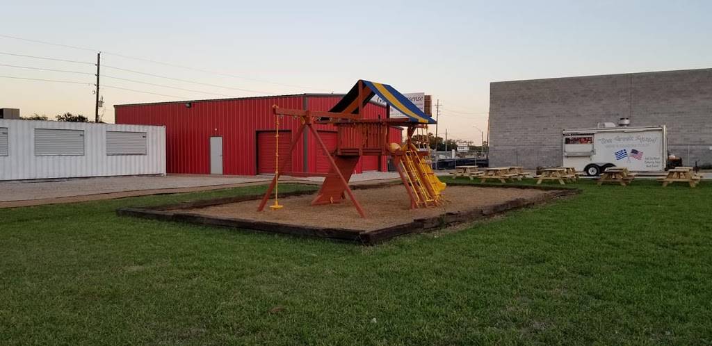 Shilohs Food Court, Bar and Food Truck Park. | restaurant | 32127 TX-249, Pinehurst, TX 77362, USA | 3462255133 OR +1 346-225-5133
