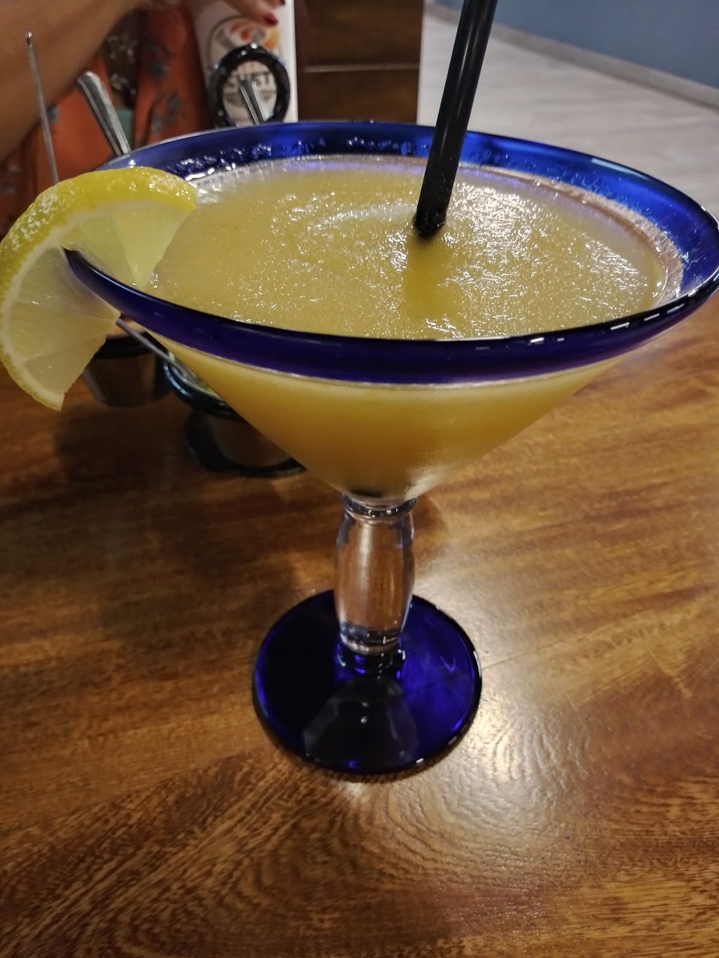 La Tequila Jalisco | restaurant | 90 Crossroads Blvd, Balcones Heights, TX 78201, USA | 2104449319 OR +1 210-444-9319