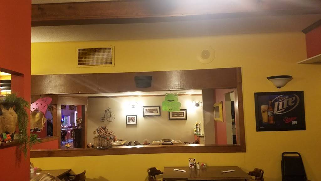 The Other Place On The Hill | restaurant | 401 State St, Hamel, IL 62046, USA | 6186332500 OR +1 618-633-2500