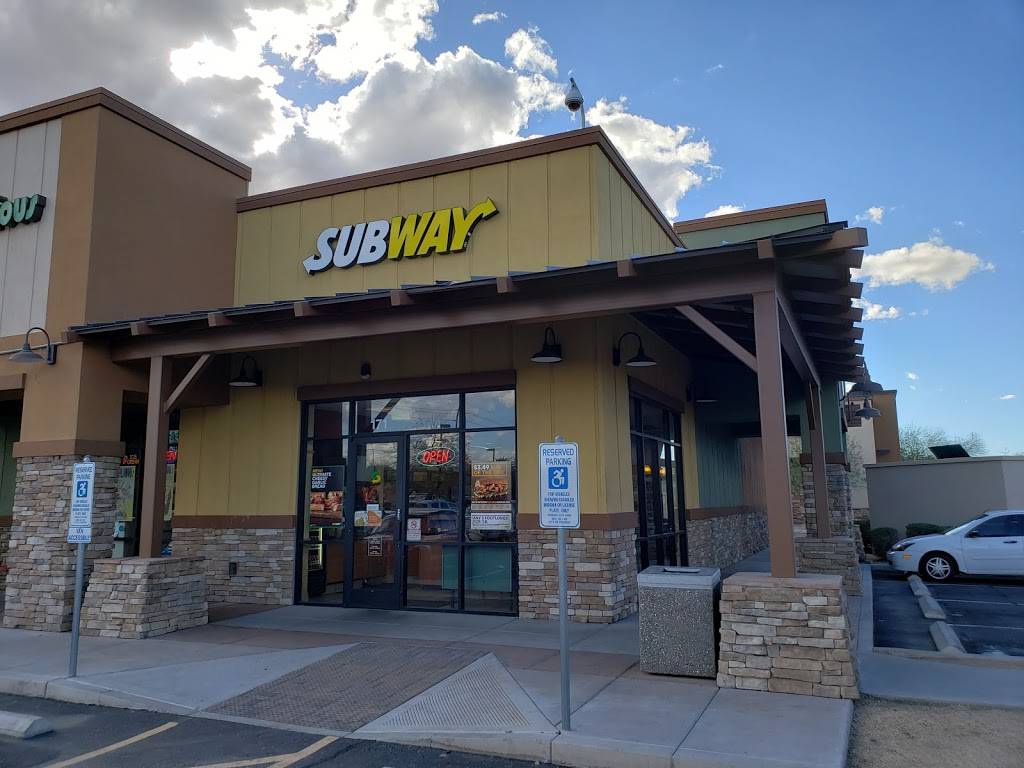 Subway Restaurants | restaurant | 3424 W Southern Ave #171, Phoenix, AZ 85041, USA | 6022434216 OR +1 602-243-4216