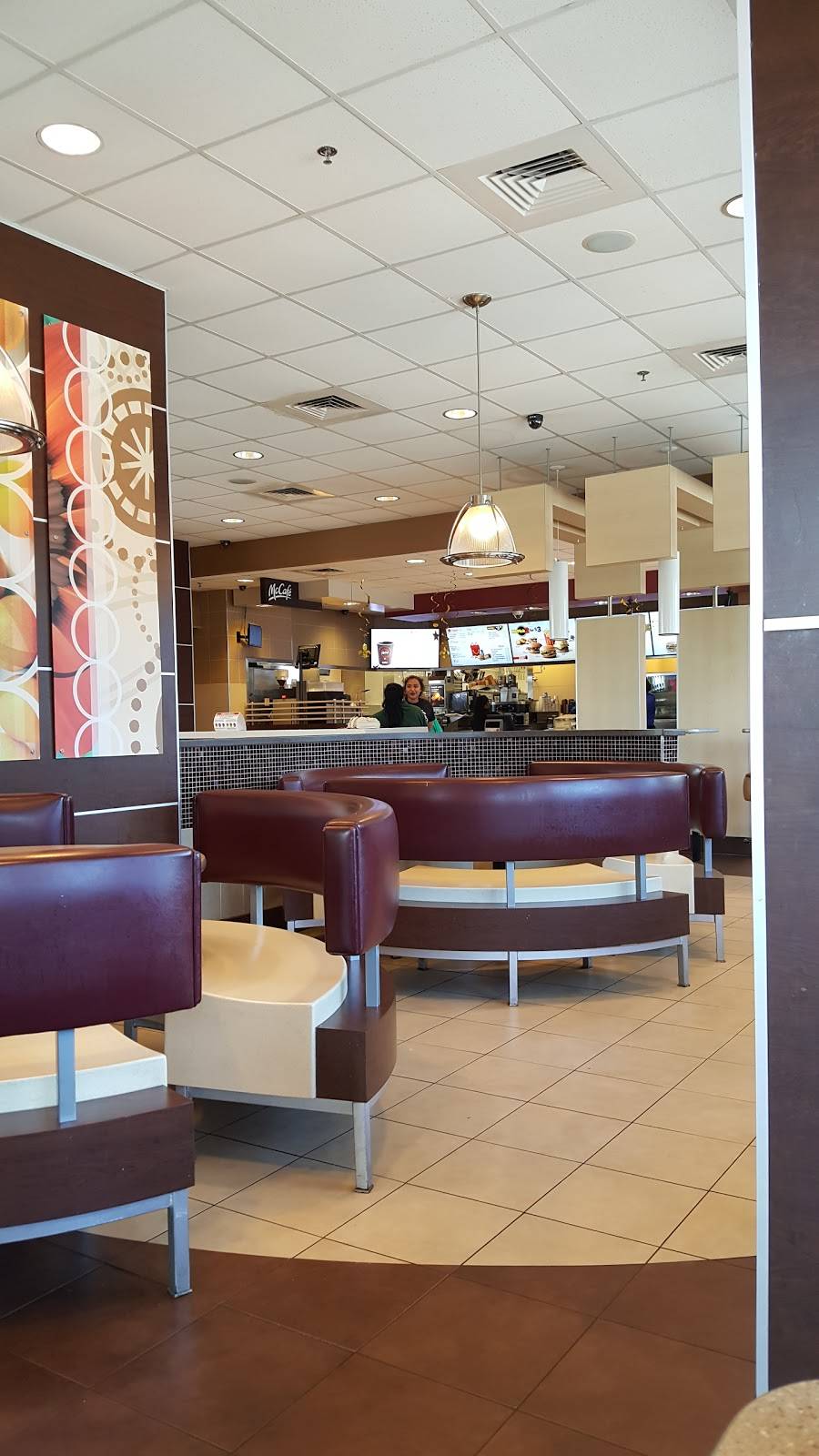 McDonalds | cafe | 5315 Veterans Memorial Blvd, Metairie, LA 70003, USA | 5048885174 OR +1 504-888-5174