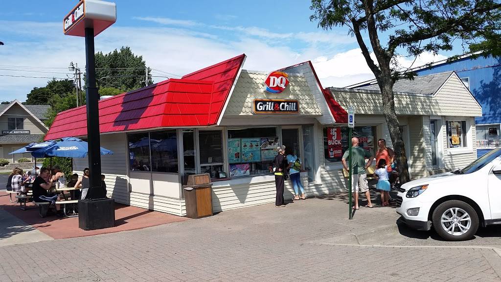 Dairy Queen | restaurant | 201 W Central Ave, Mackinaw City, MI 49701, USA | 2314200452 OR +1 231-420-0452