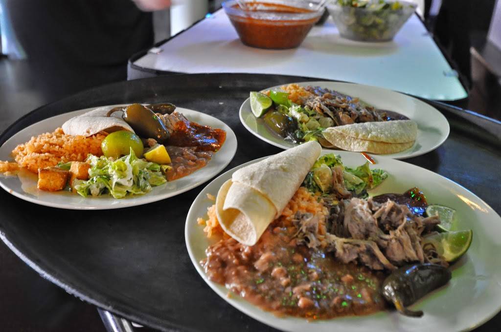 Gateway Gardens | restaurant | 560 W 18th St, Merced, CA 95340, USA | 2093843797 OR +1 209-384-3797