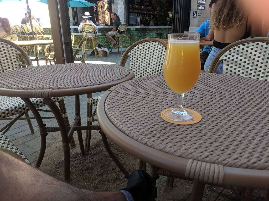 Modern Times Academy of Recreational Sciences | restaurant | 418 State St, Santa Barbara, CA 93101, USA | 8055669194 OR +1 805-566-9194