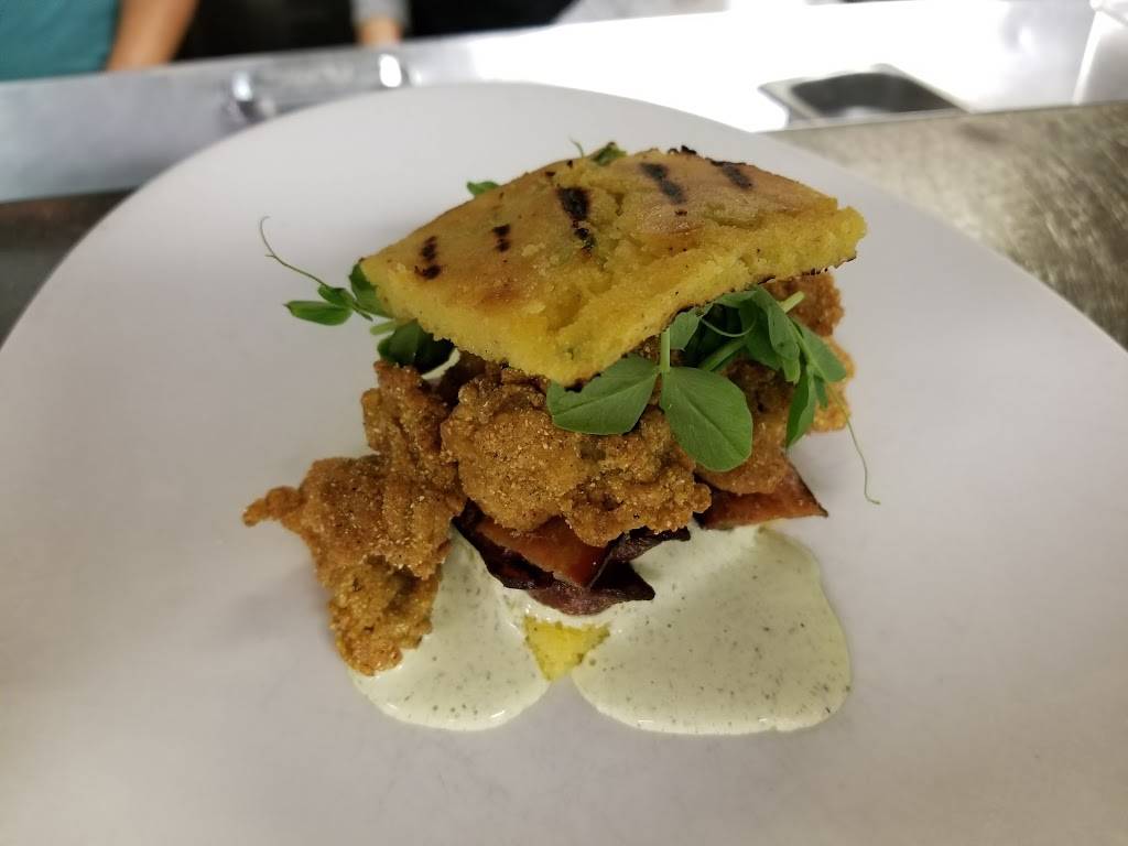 Dyron’s Lowcountry | restaurant | 121 Oak St, Mountain Brook, AL 35223, USA | 2058348257 OR +1 205-834-8257