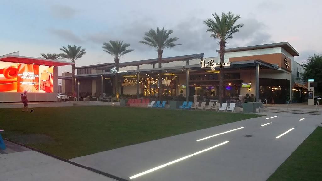 Star Cinema Grill | restaurant | 702 Baybrook Mall, Friendswood, TX 77546, USA | 2815579300 OR +1 281-557-9300