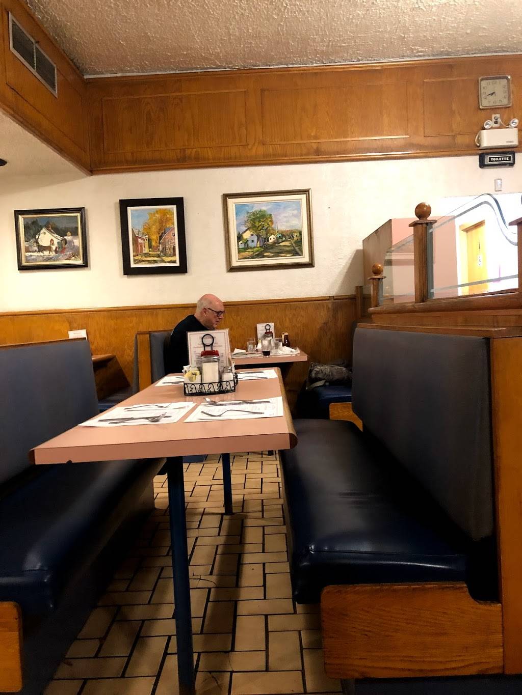 Le Restaurant des Jardiniers Maraîchers Enr. | restaurant | 1210 Chemin de Saint-Jean, La Prairie, QC J5R 4S4, Canada | 4506598889 OR +1 450-659-8889