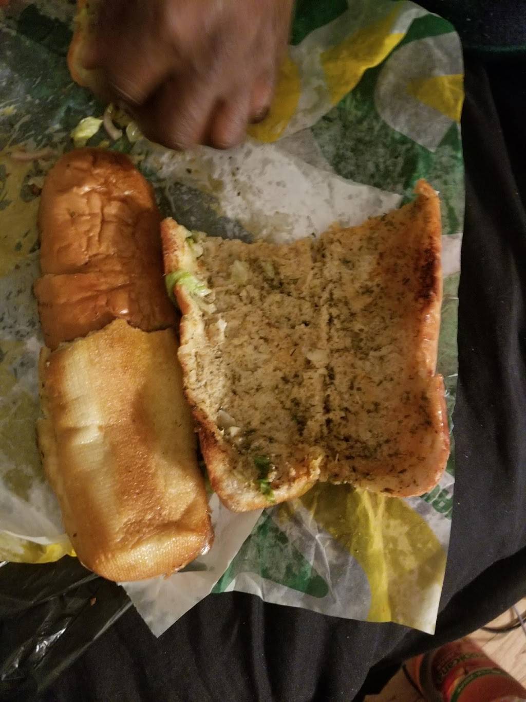 Subway Restaurants | restaurant | 1942 Springfield Ave, Maplewood, NJ 07040, USA | 9733272036 OR +1 973-327-2036