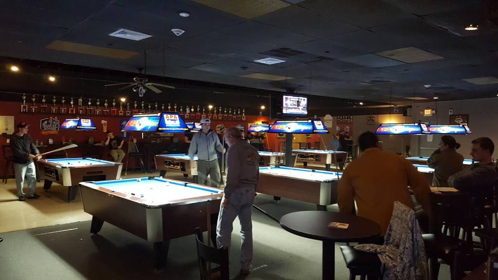 Underground Billards | restaurant | 930 Plainfield St, Johnston, RI 02919, USA | 4013315291 OR +1 401-331-5291