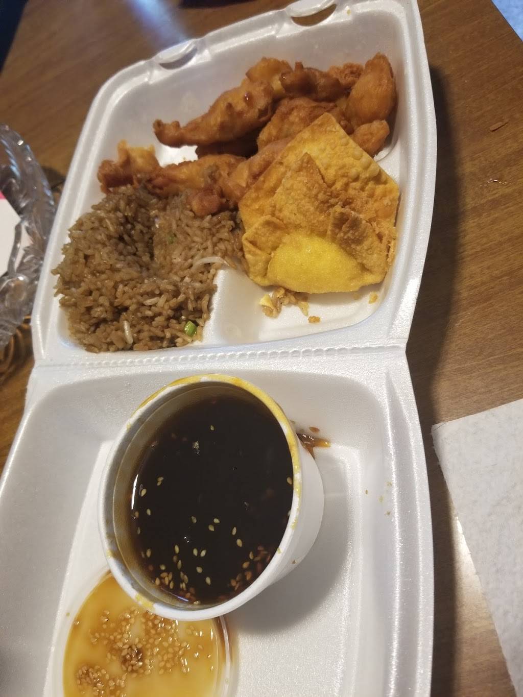 J & I Chinese Kitchen | restaurant | 1171 Gravois Rd, Fenton, MO 63026, USA | 6363433737 OR +1 636-343-3737