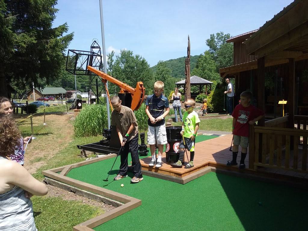 Garys Putter Golf & Jiffy Pup Restaurant | restaurant | 156 Cherry Springs Rd, Coudersport, PA 16915, USA | 8142749401 OR +1 814-274-9401