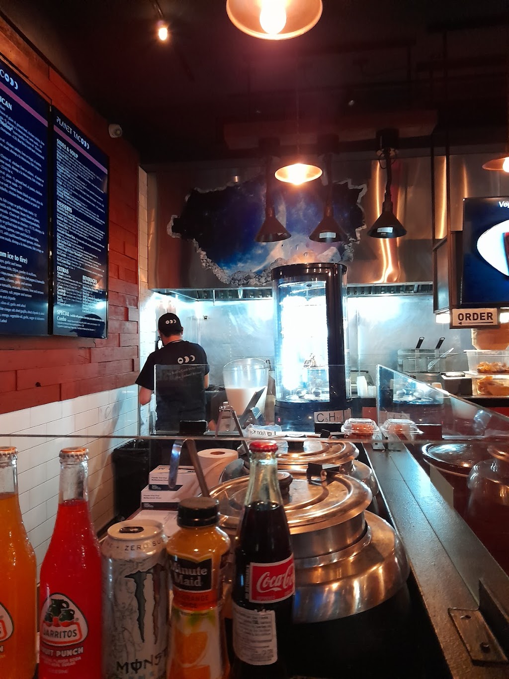 Planet Taco | restaurant | 141 2nd Ave, New York, NY 10003, USA | 3477272669 OR +1 347-727-2669