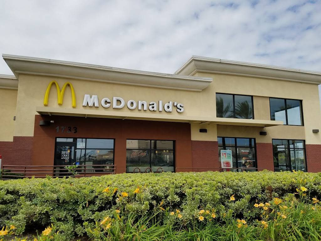 McDonalds | cafe | 1733 Alameda St, Compton, CA 90220, USA | 3106698802 OR +1 310-669-8802
