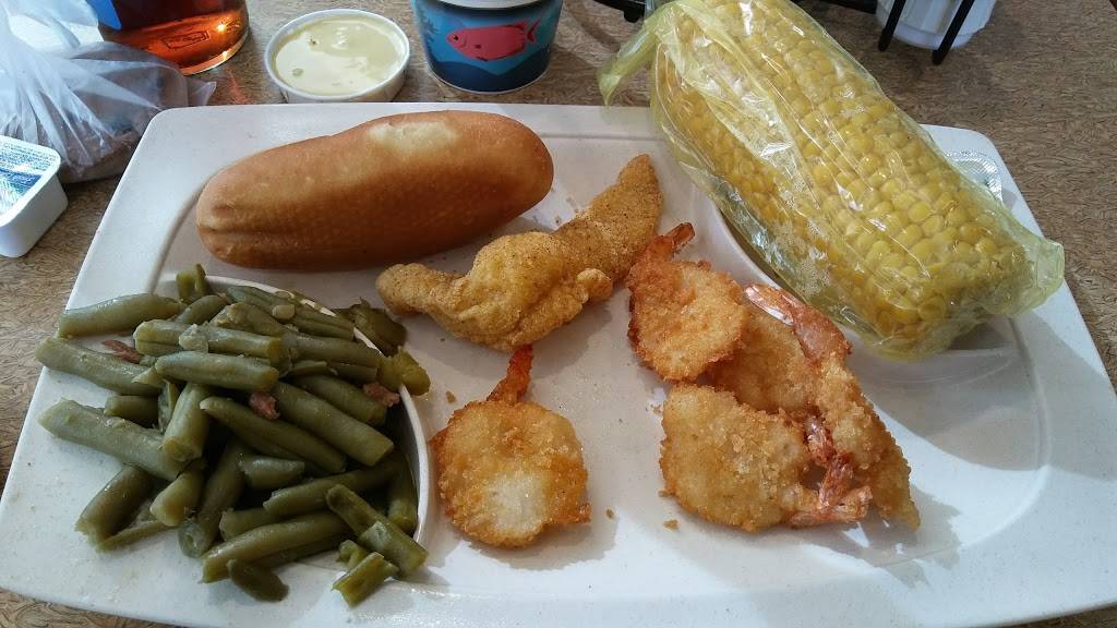 Captain Ds | restaurant | 3400 US Hwy 27 S, Sebring, FL 33870, USA | 8633851300 OR +1 863-385-1300