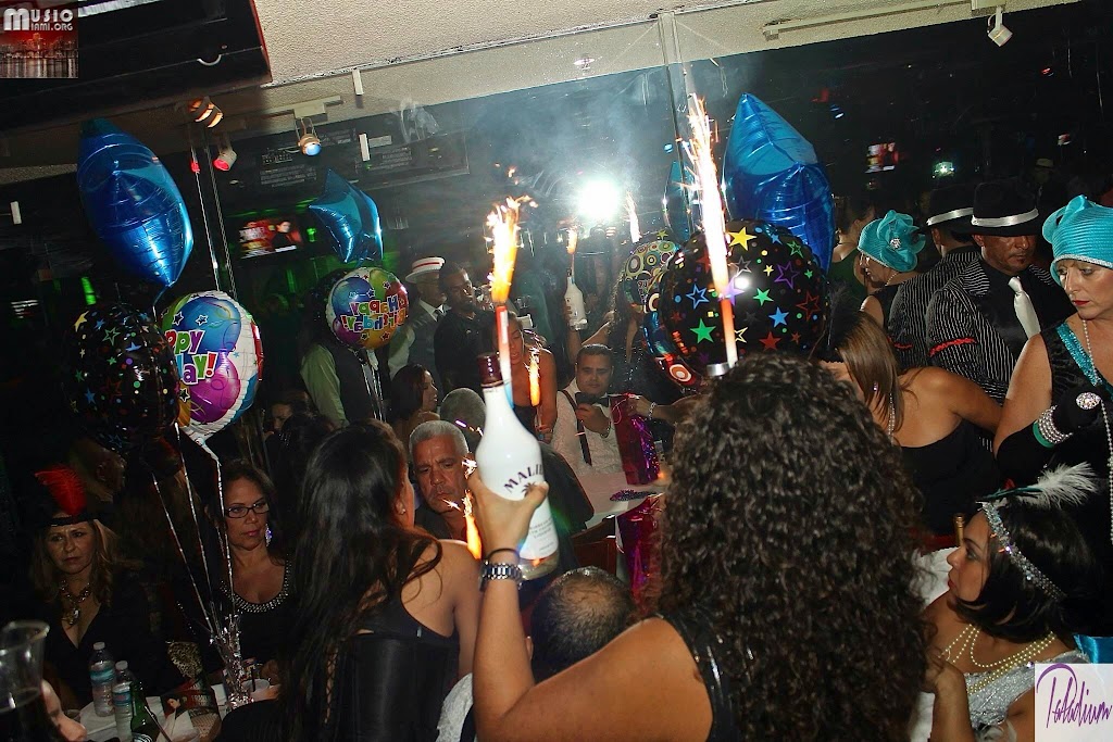 Paladium Night Club Sports Bar & Lounge | night club | 5688 W Sample Rd, Margate, FL 33073, USA | 9545325871 OR +1 954-532-5871