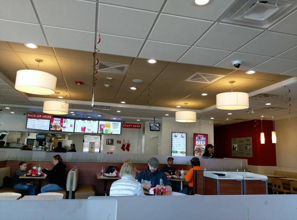 Wendys | restaurant | 528 N Main St, Leominster, MA 01453, USA | 9788407415 OR +1 978-840-7415