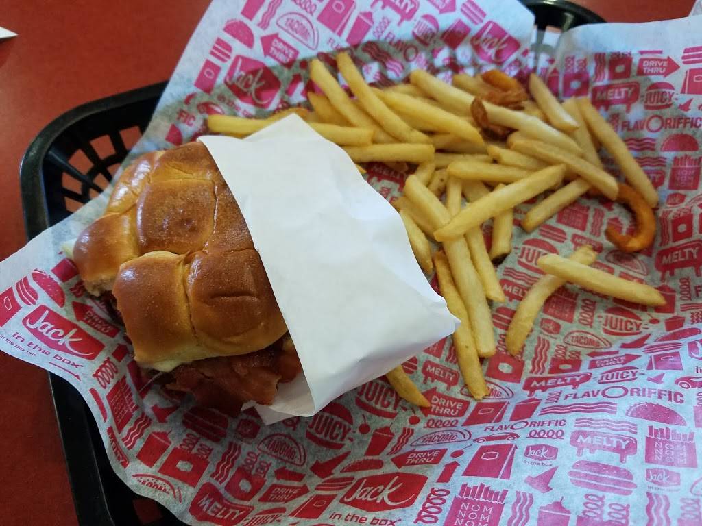Jack in the Box | restaurant | 7741 N El Capitan Way, Las Vegas, NV 89143, USA | 7023952832 OR +1 702-395-2832