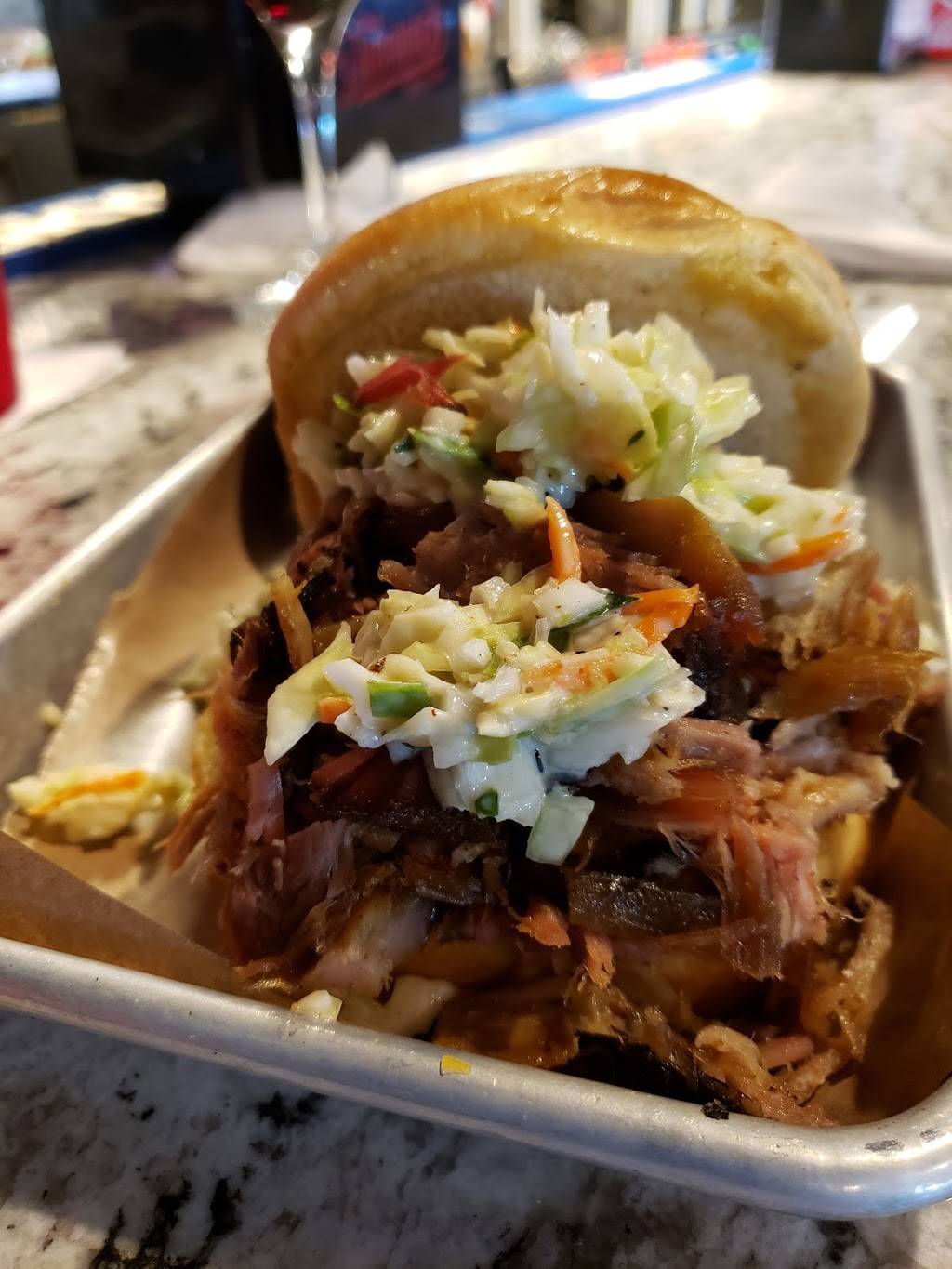 West Alley Bar-Be-Cue | restaurant | Jackson, TN 38305, USA | 7313004664 OR +1 731-300-4664