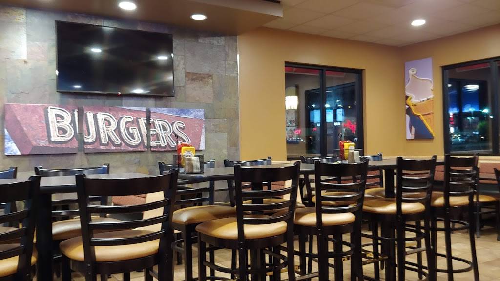 Dairy Queen Grill & Chill | restaurant | 100 Bemberg Rd, Elizabethton, TN 37643, USA | 4234405118 OR +1 423-440-5118