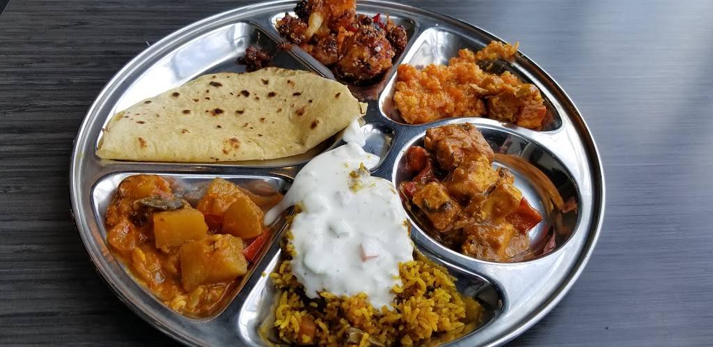 Krishna Catering & Restaurant | restaurant | 29206 Orchard Lake Rd, Farmington Hills, MI 48334, USA | 7345133663 OR +1 734-513-3663