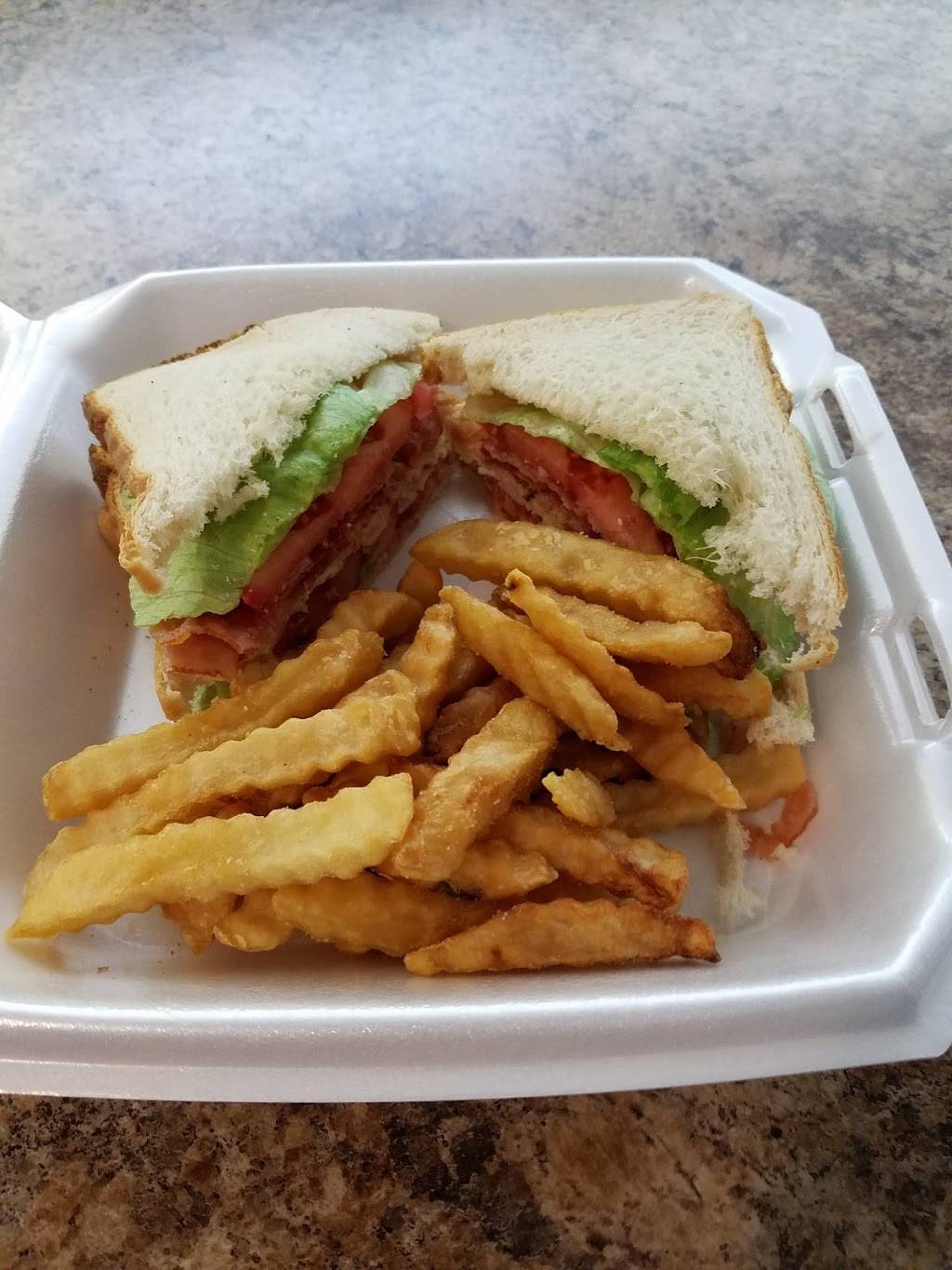 Brendas BBQ Smoke Shack | restaurant | 75 E Main St, Beattyville, KY 41311, USA | 6062720969 OR +1 606-272-0969