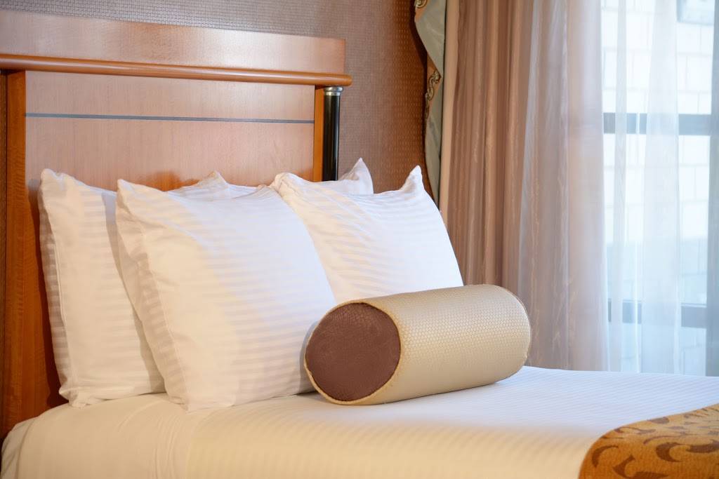 Inn At Great Neck | night club | 30 Cutter Mill Rd, Great Neck, NY 11021, USA | 5167732000 OR +1 516-773-2000