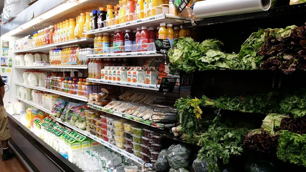 Pruzzos | restaurant | 2937 Westchester Ave, Bronx, NY 10461, USA | 7188635650 OR +1 718-863-5650