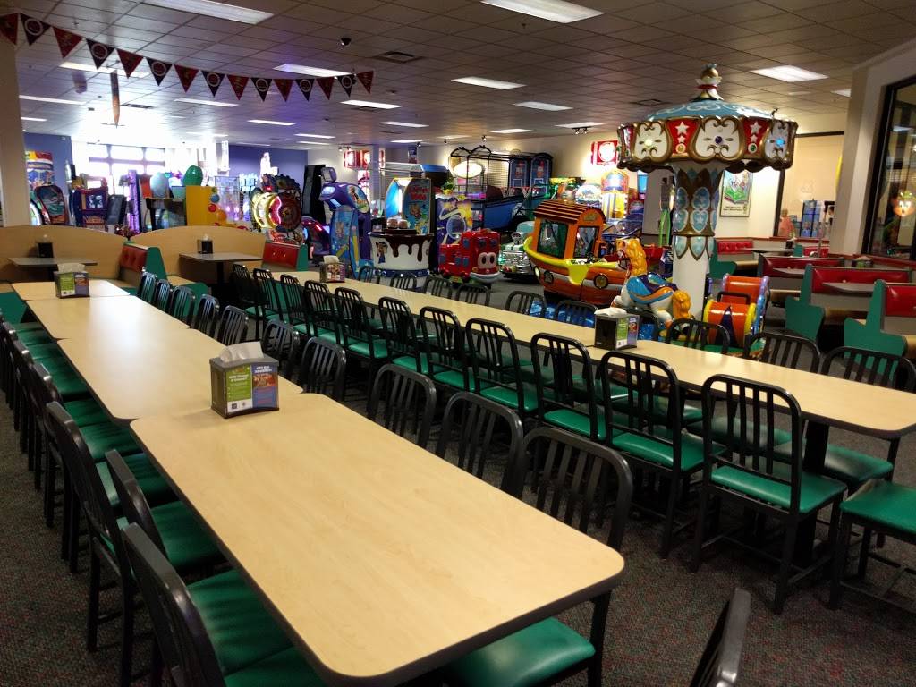 Chuck E. Cheese | restaurant | 5600 Harvey St, Muskegon, MI 49444, USA | 2317988121 OR +1 231-798-8121