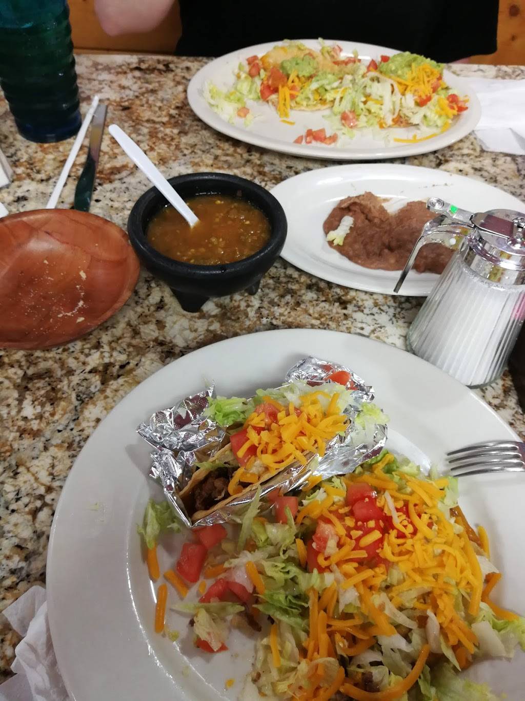 Bees Mexican Restaurant & Bakery | restaurant | 808 Lockhill Selma Rd, San Antonio, TX 78213, USA | 2103421886 OR +1 210-342-1886