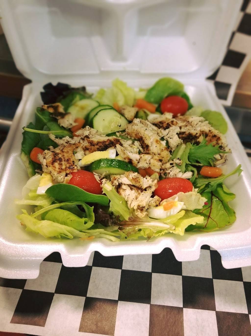 Shut Yo Mouf Soulfood | restaurant | 424 N Market St, Petersburg, VA 23803, USA | 8047048686 OR +1 804-704-8686