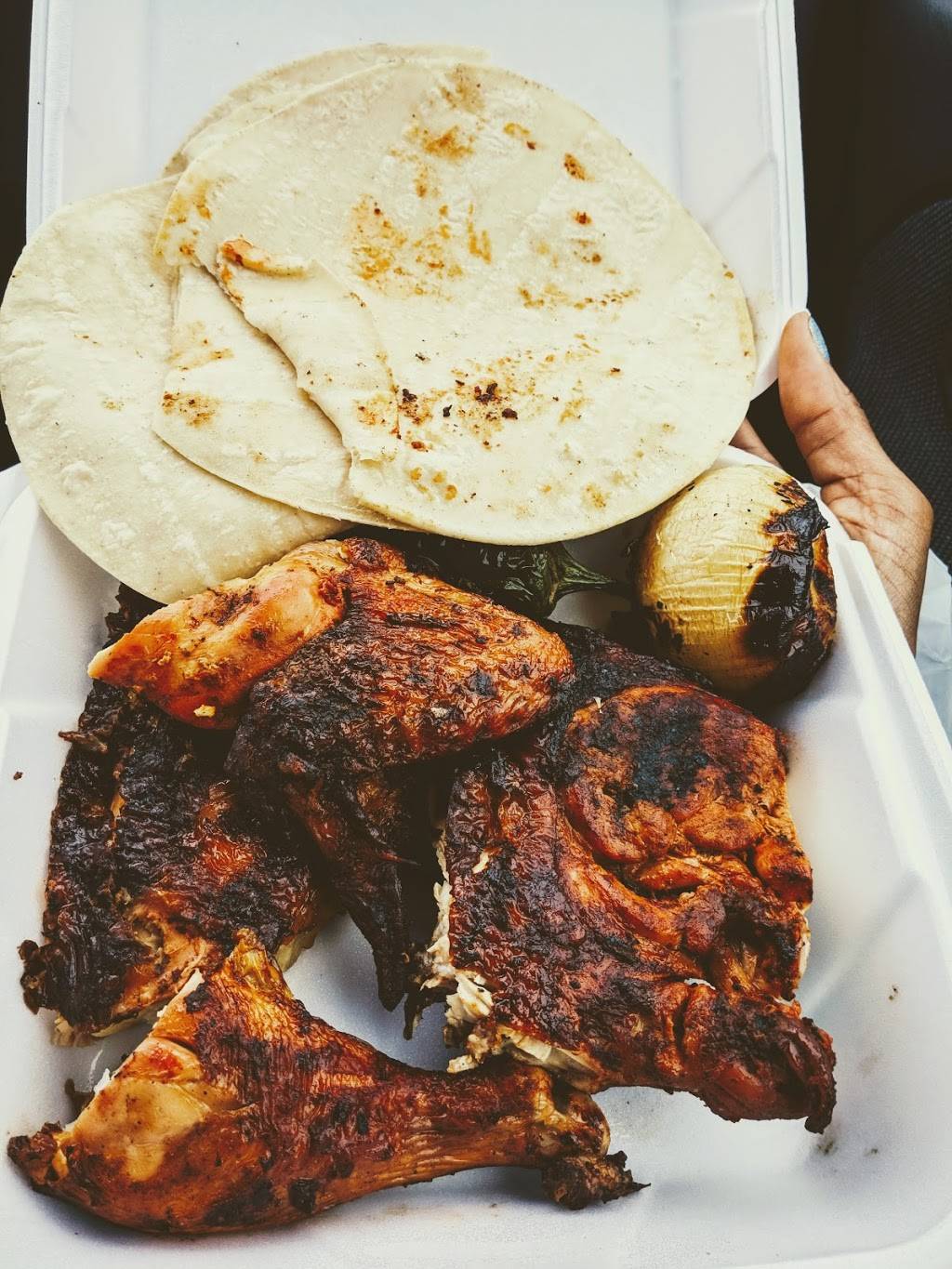 El Pollo Rey | restaurant | 1188 Broadway Ave, Seaside, CA 93955, USA | 8317174744 OR +1 831-717-4744